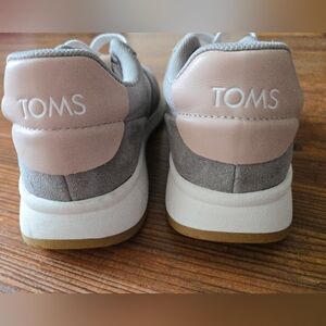 NewsTOMS Pink and Gray Sneakers